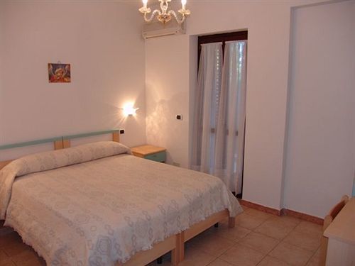 Residence Villa Il Glicine Ταορμίνα Εξωτερικό φωτογραφία